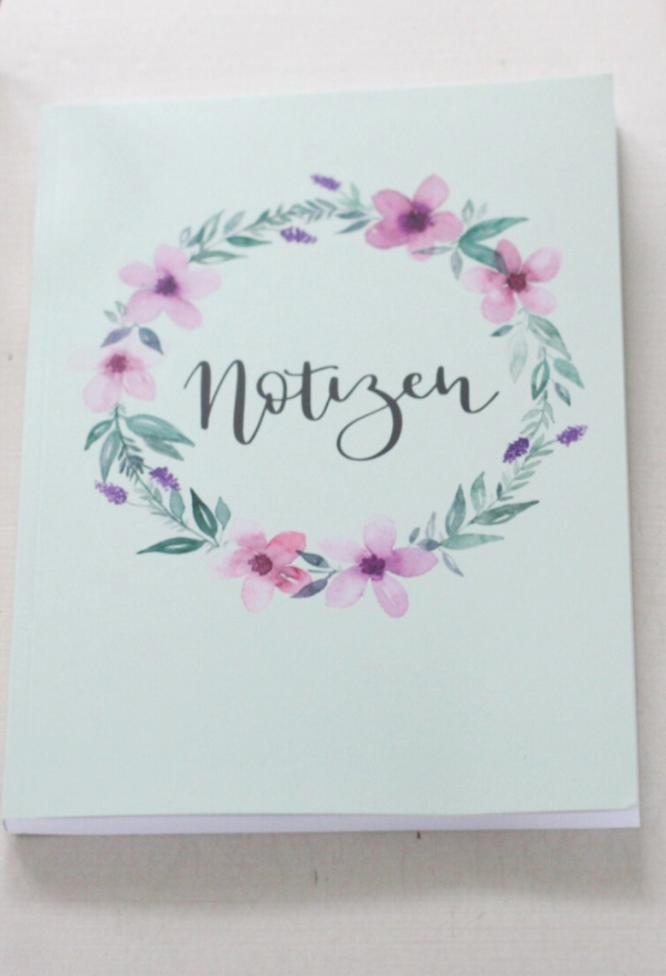 Notizbuch A5 blanko – florales Softcover für Gedanken & Ideen